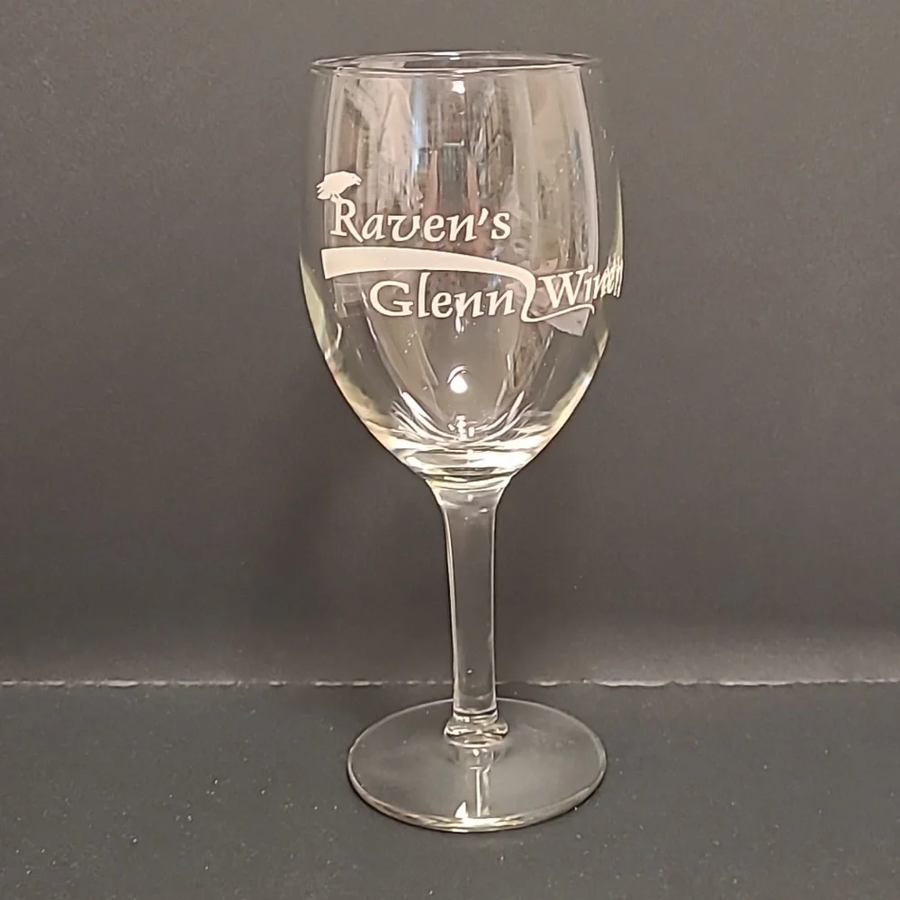 Set of 4 Ravens Glenn Winery Glasses